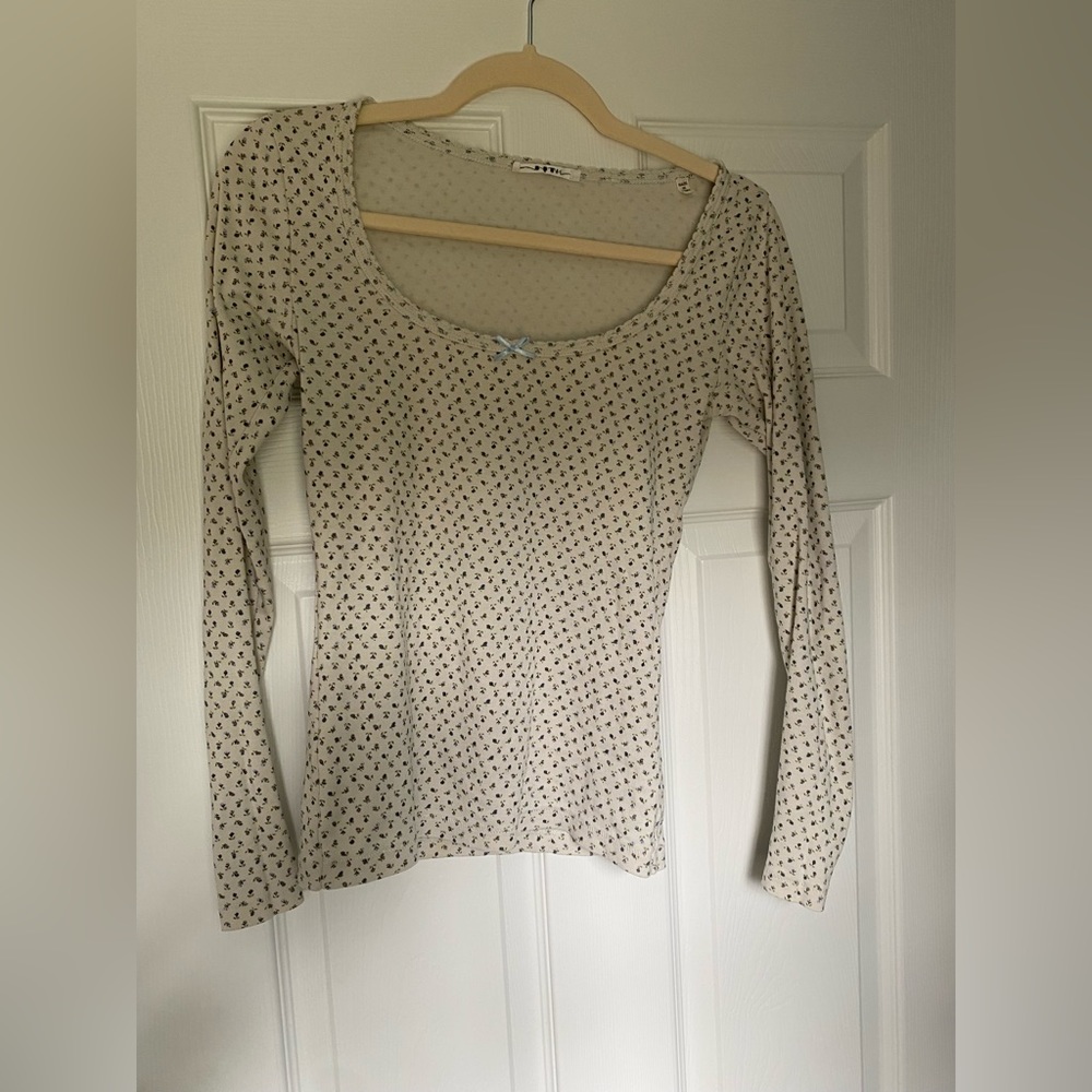 Doen floral long sleeve tee